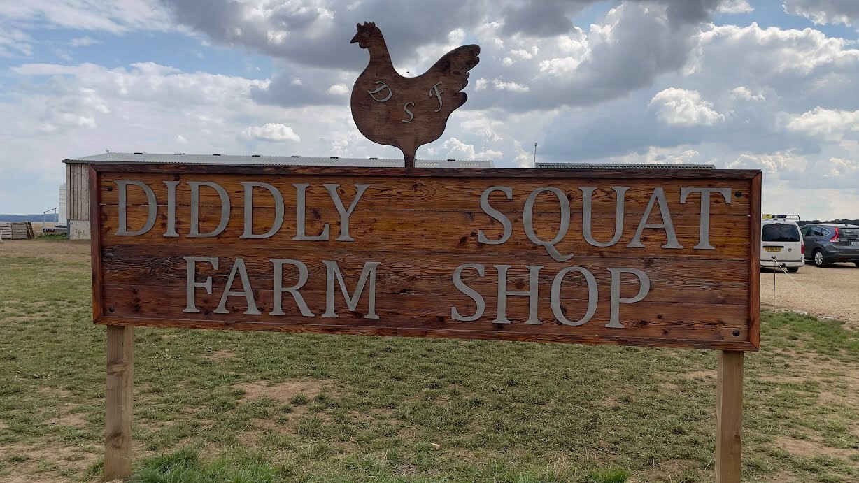 Sign for Diddly Squat Farm