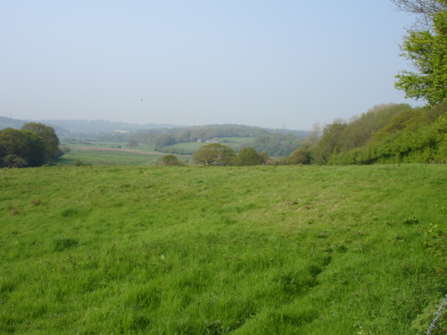 File:Farmland Nr Crowhurst East Sussex - geograph.org.uk - 167851.jpg