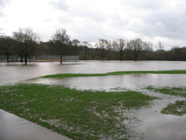 File:Flooded Nuttall Park Ramsbottom - geograph.org.uk - 314860.jpg