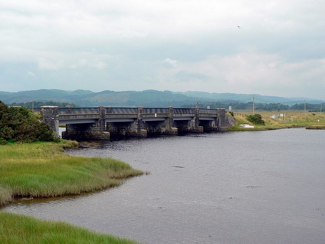 File:Islandadd Bridge on an overcast day - geograph.org.uk - 931529.jpg