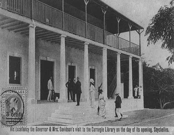 File:Library of Seychelles opening 1910.jpg
