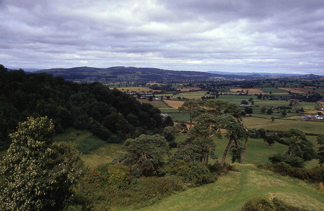 File:North from Montgomery Castle - geograph.org.uk - 302650.jpg