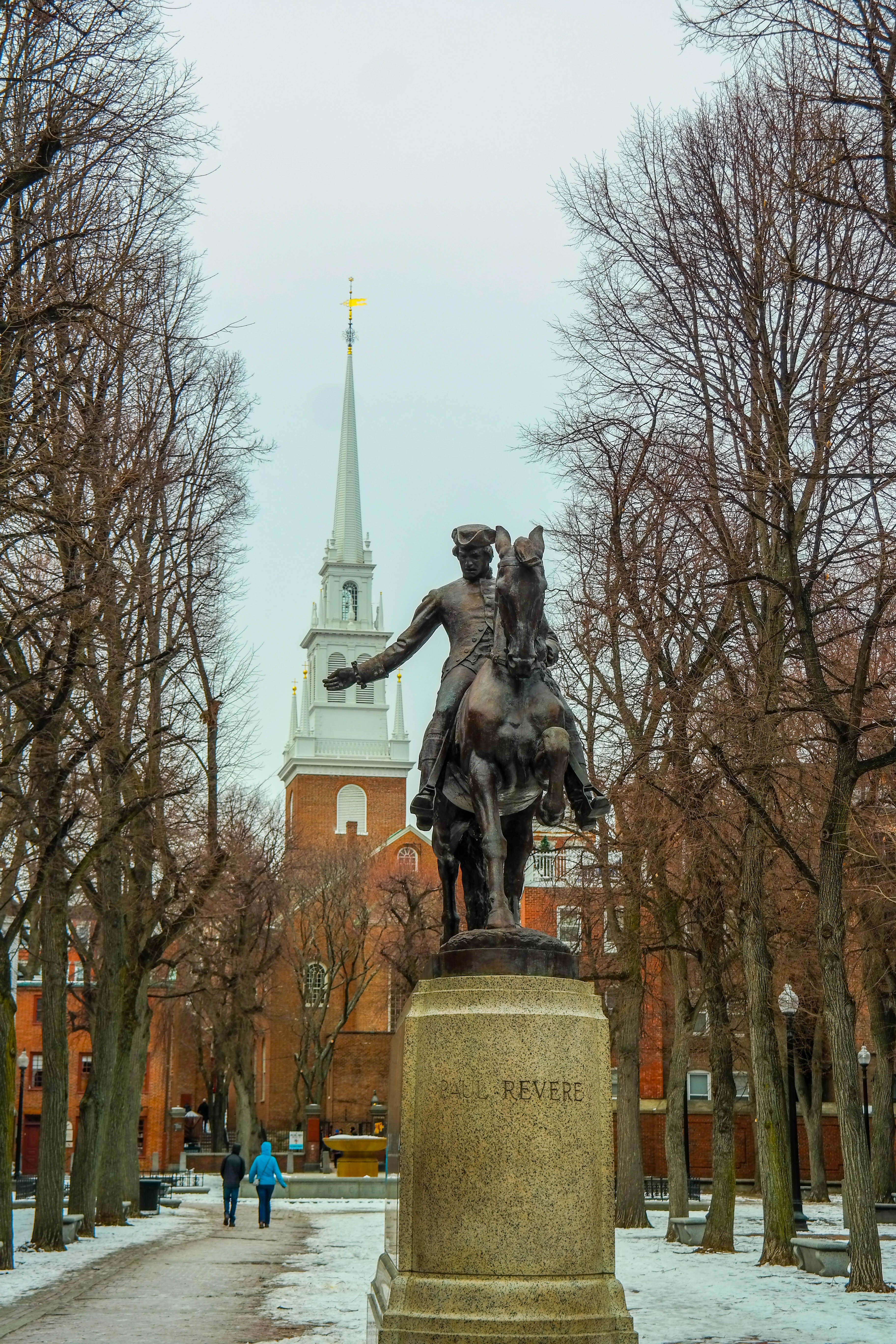 File Paul Revere And Old North Church Jpg Wikimedia Commons