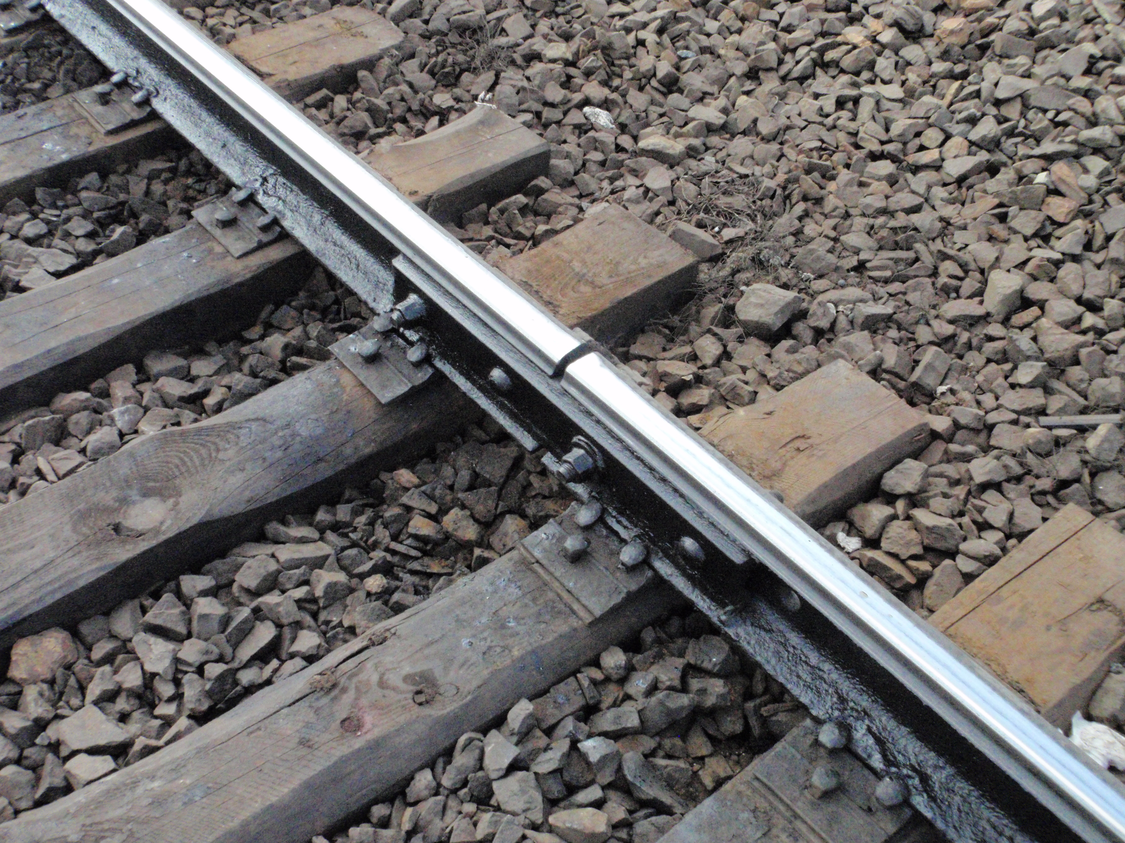 File:Rail track-Ukraine-Lviv railroad.JPG - Wikimedia Commons