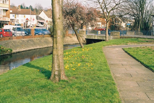 River Cray at Crayford, Kent - geograph.org.uk - 137404