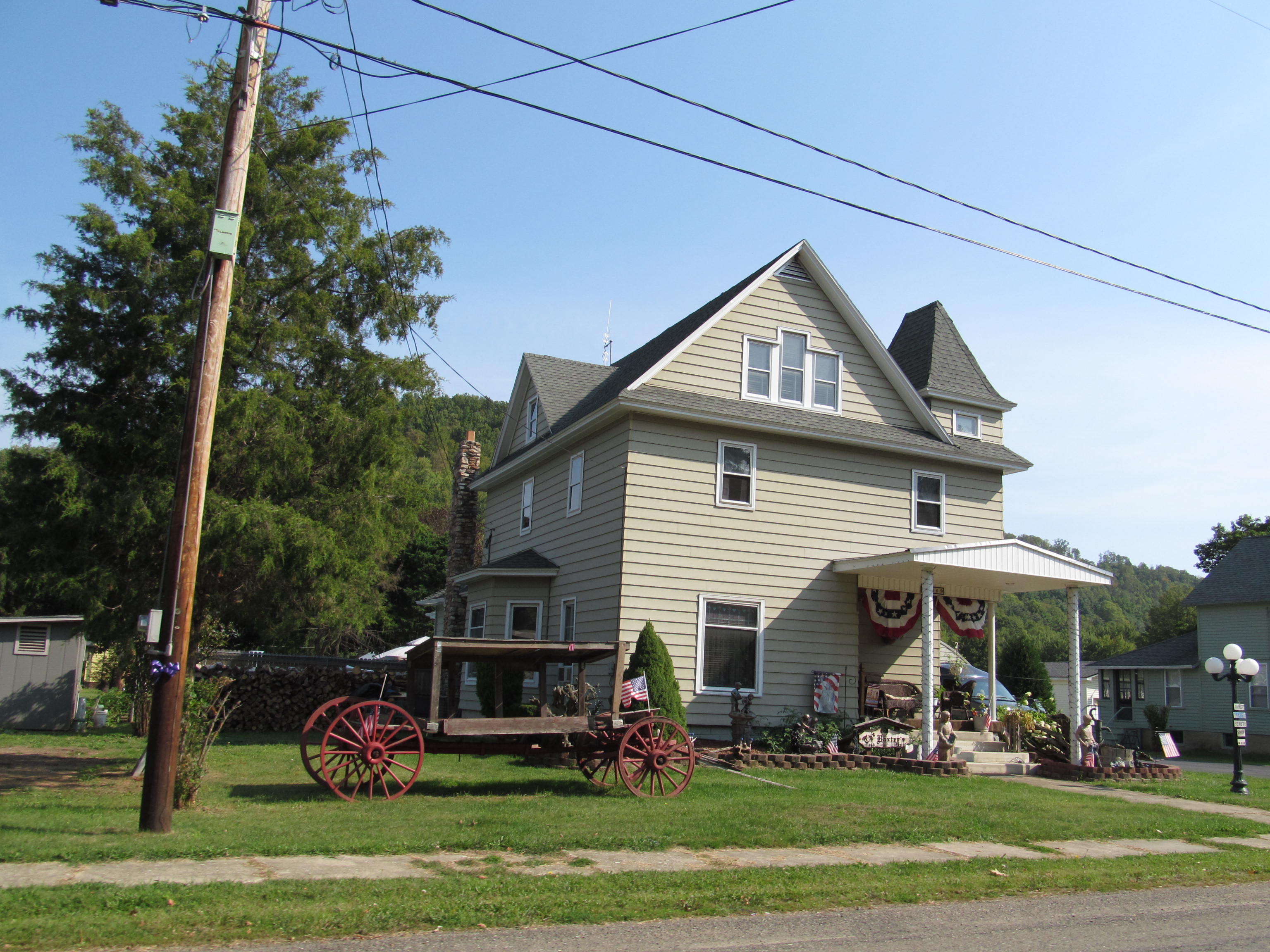 Roulette, Pennsylvania (8482918015).jpg Roulette, Pennsylvania Date 1 September 2012, 10:22 Source Roulette, Pennsylvania Uploaded by GrapedApe