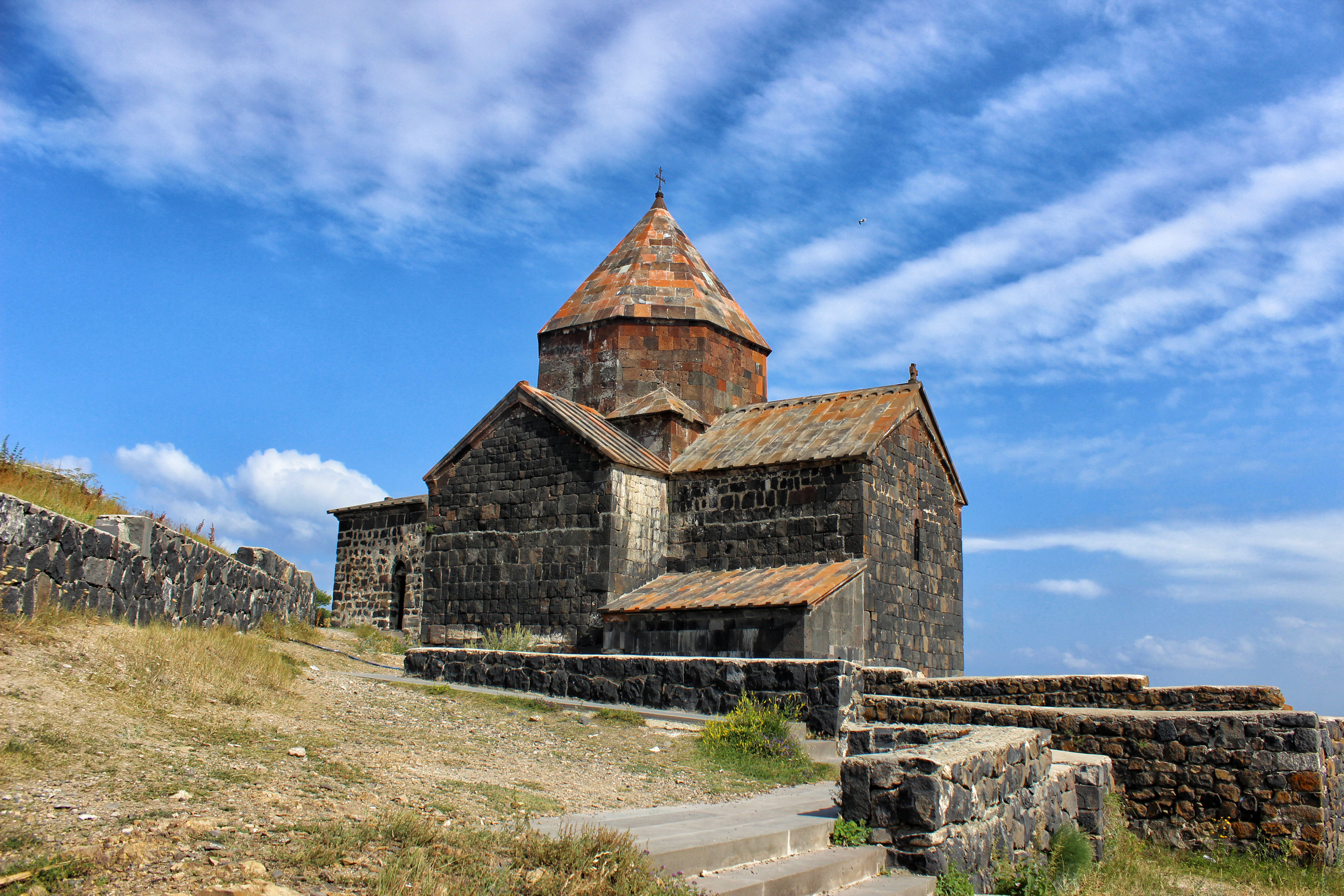 Церковь в Армении Айраванк