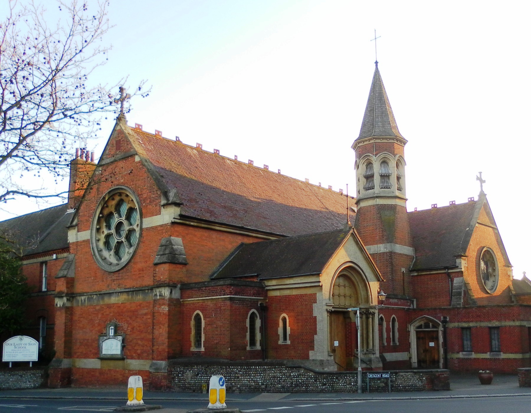 St Mary of the Angels, Worthing