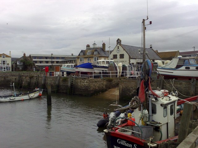 File:The Slipway, West Bay - geograph.org.uk - 1022972.jpg