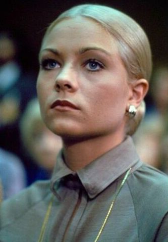 Theresa russell photos