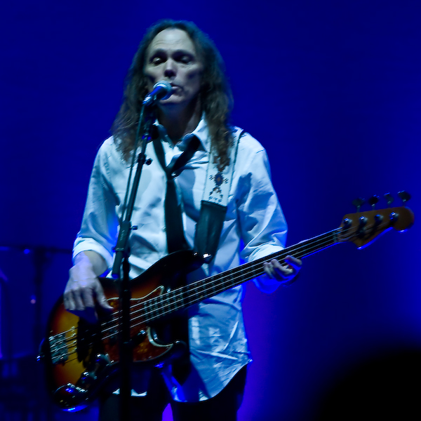 timothy b schmit wife