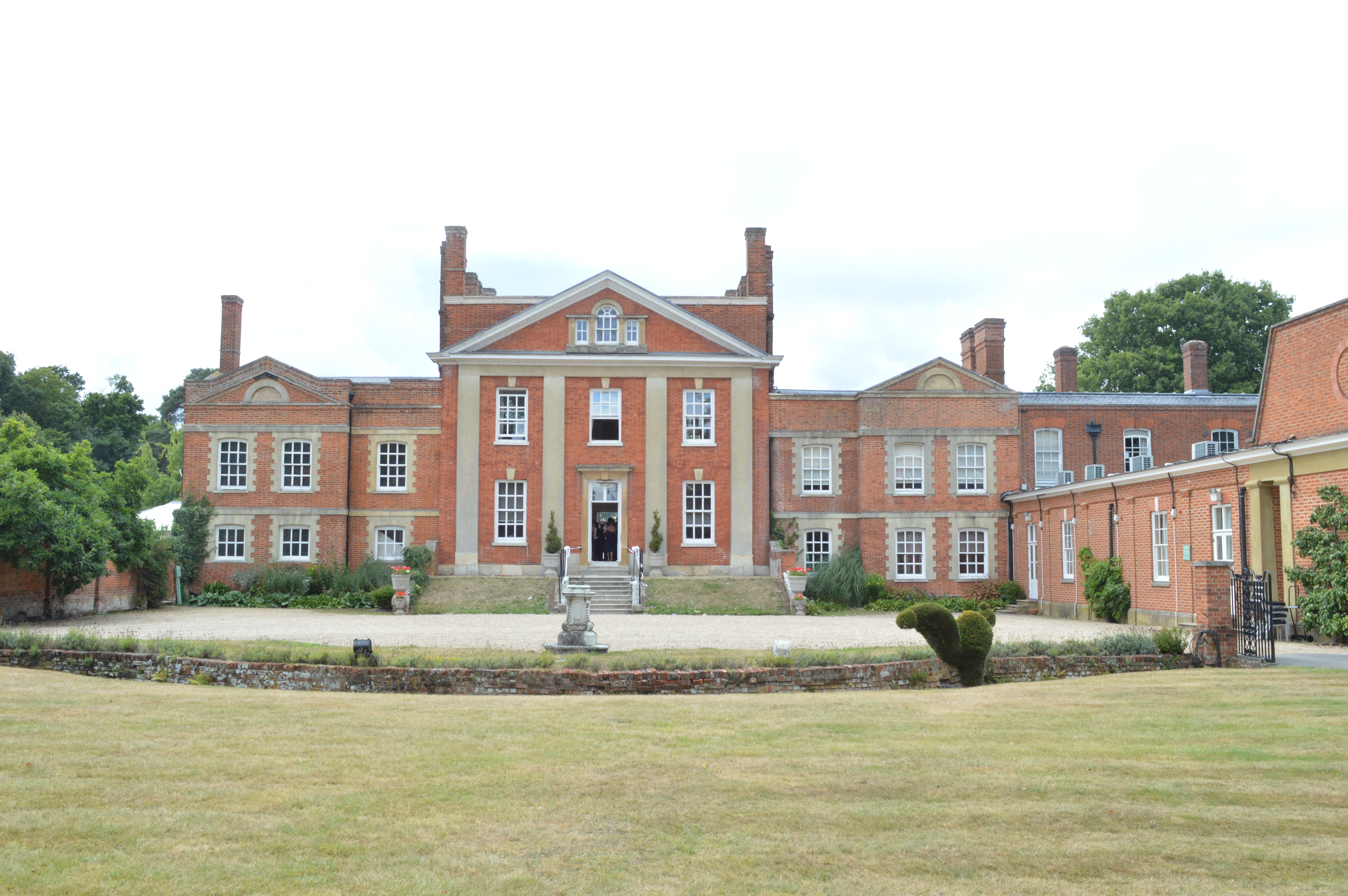 Warbrook House Hotel, Eversley