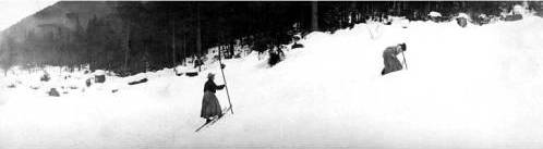 File:Women skiing, probably Cascade Mountains (1906047717).jpg