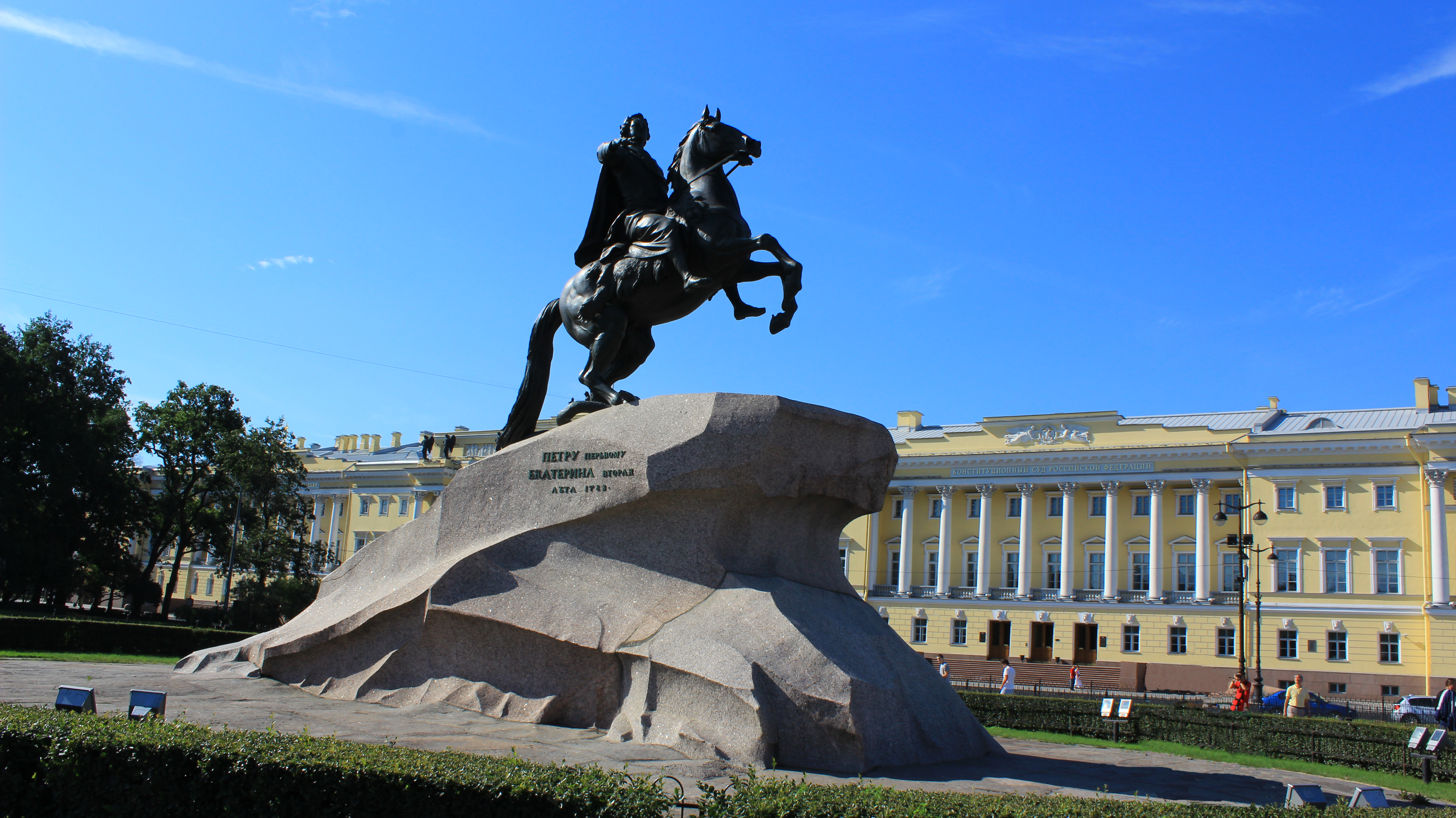 памятник петру 1 санкт петербург