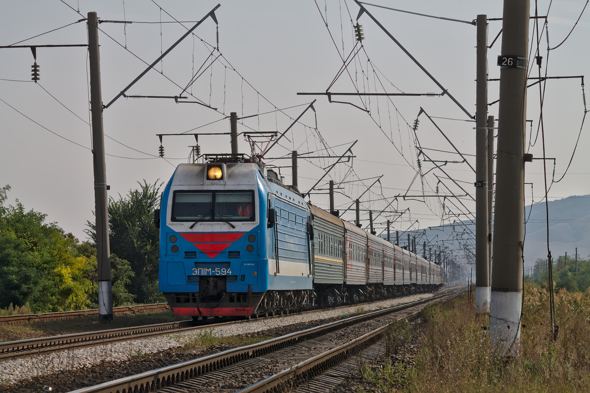 Поезд 252 владикавказ санкт петербург. Эп1м 594. Поезд Владикавказ Минеральные воды. Поезд Владикавказ Санкт-Петербург. Электричка Минеральные воды Владикавказ.