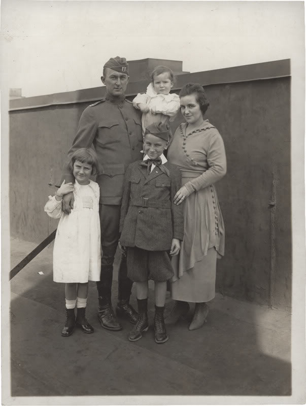 Mr. & Mrs. Ty Cobb with baby - Digital Commonwealth