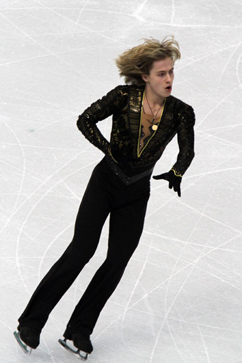 File:2010 Olympics Figure Skating Men - Artem BORODULIN - 0977a.jpg