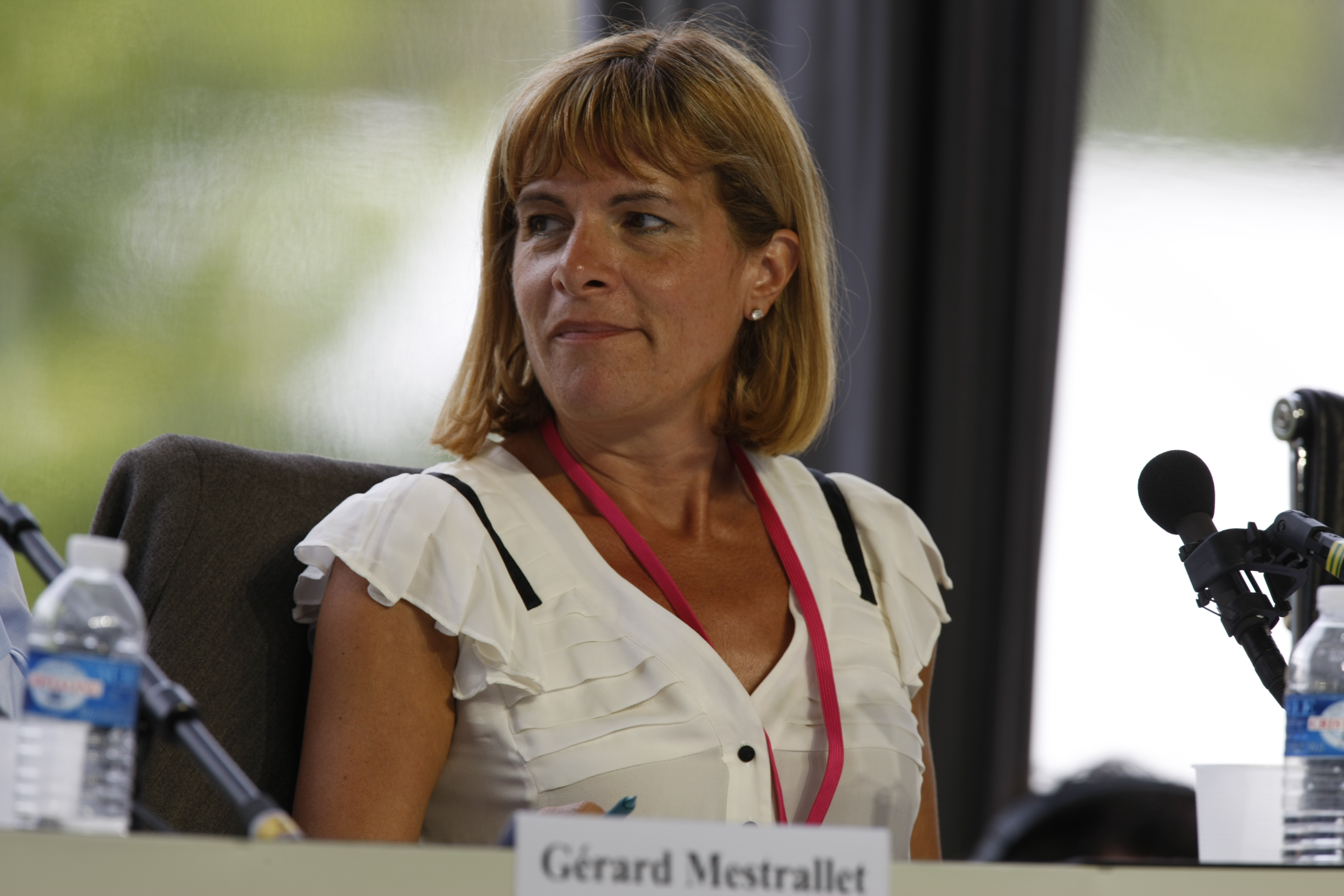 File:Anne Lauvergeon - Université d'été du MEDEF 2009.jpg - Wikipedia