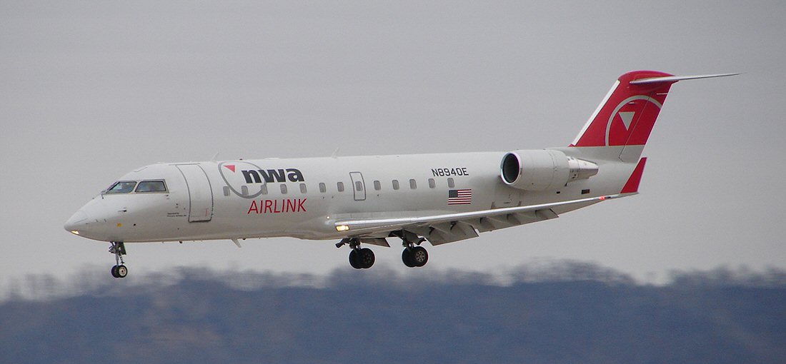 CRJ arrival (360114153).jpg