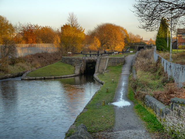 Clayton Junction and Junction Lock - geograph.org.uk - 3226821