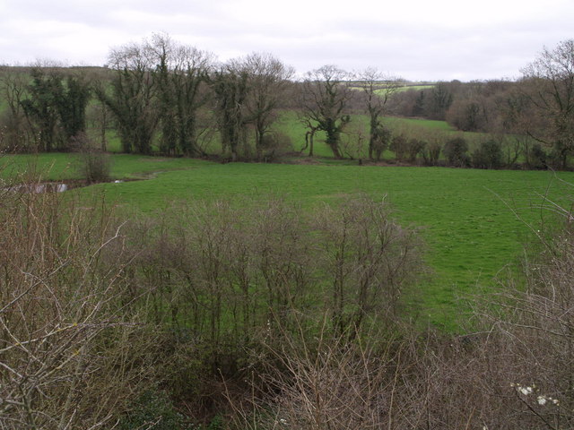 File:Course of River Thrushel - geograph.org.uk - 368996.jpg