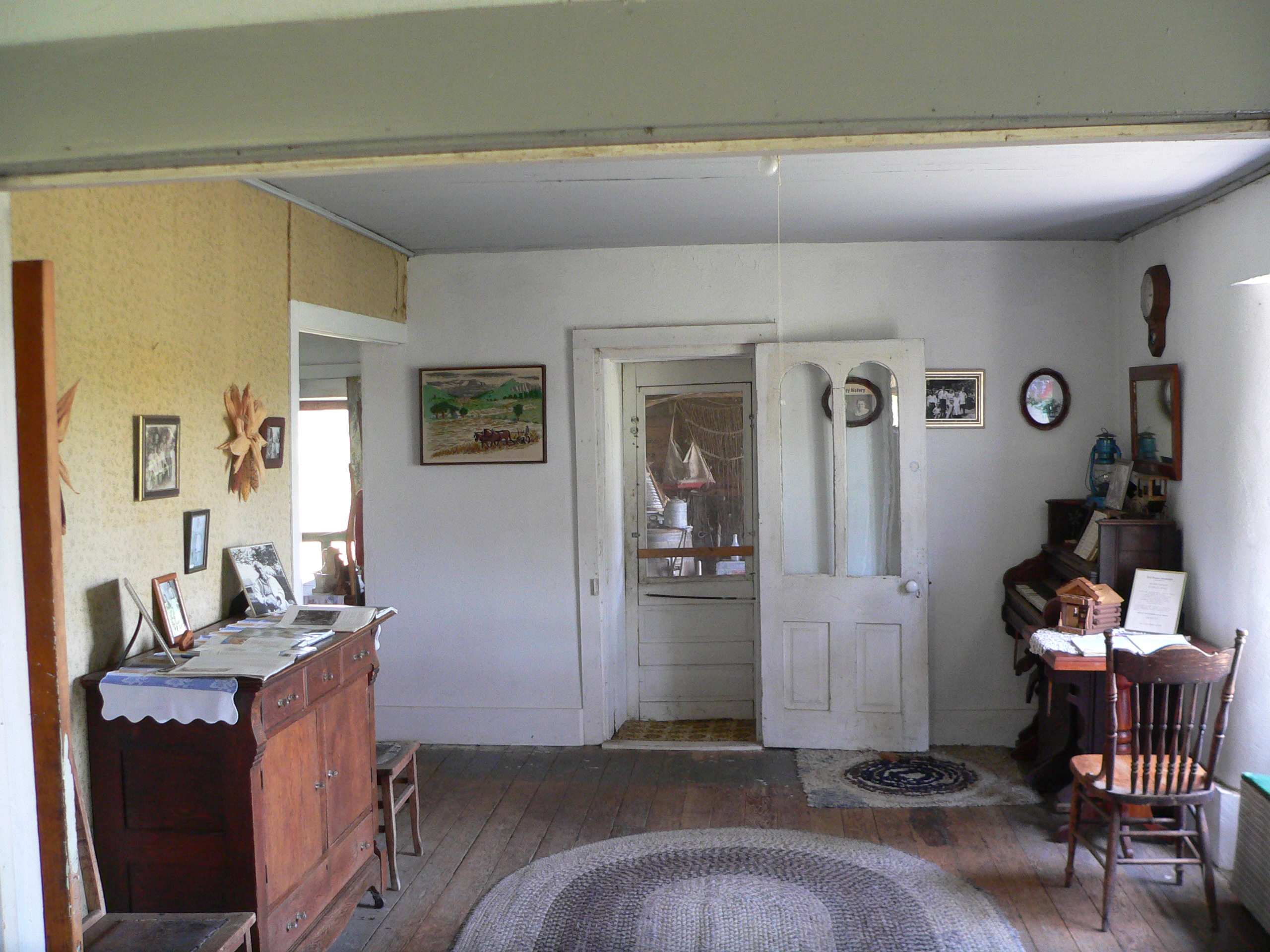 File Dowse Sod House Interior Sc Room Face E 1 Jpg