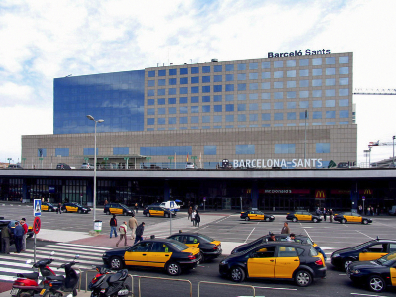 Fachada estación de Sants