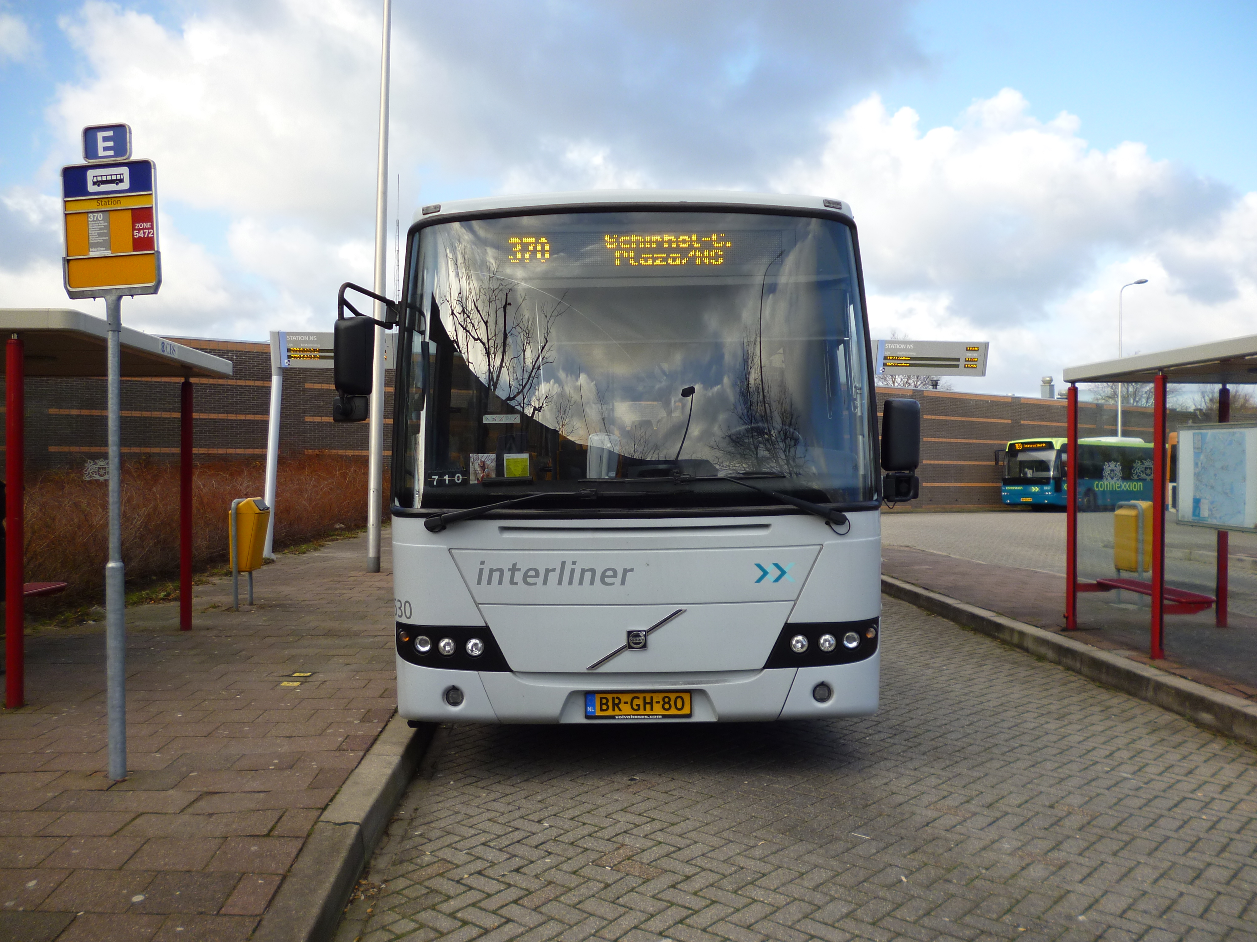 File:Lijn 370 Alphen aan den Rijn.jpg - Commons