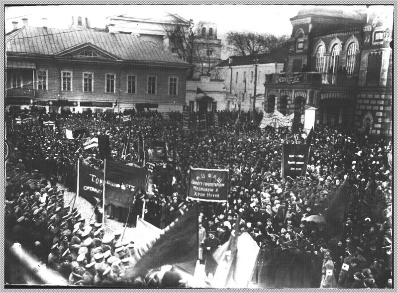 File:Mahiloŭ, Teatralny. Магілёў, Тэатральны (18.06.1917).jpg