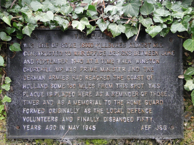 File:Memorial plaque to pillboxes everywhere at Diss - geograph.org.uk - 2214672.jpg