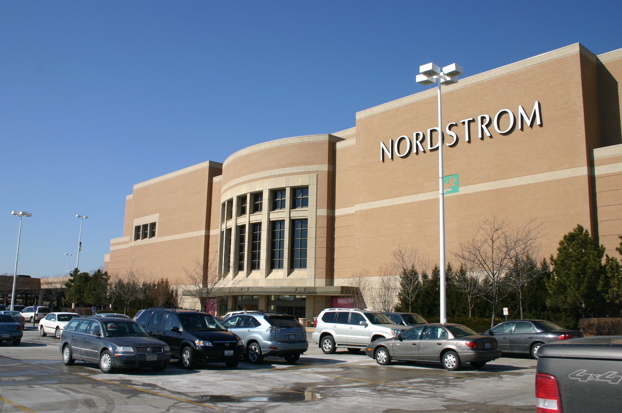 Nordstrom Rack is now open in Overland Park shopping Center