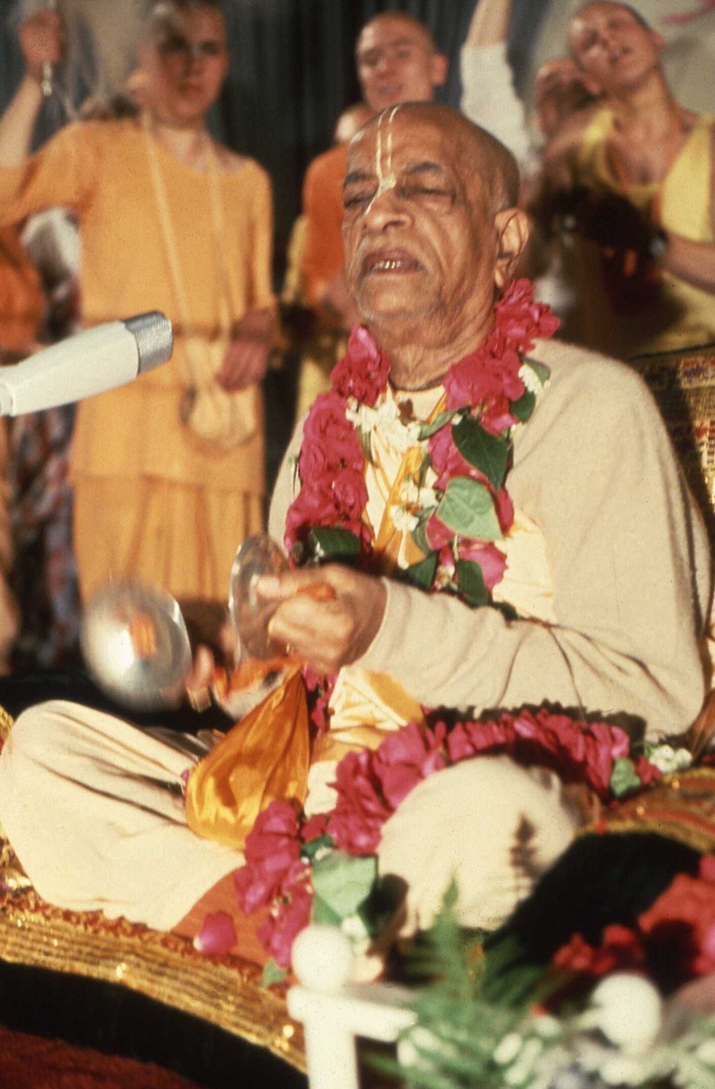 HARE KRISHNA HARE RAMA PRABHUPADA 