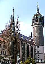 File:Schlosskirche wb.JPG