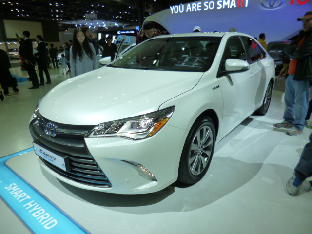 File:TOYOTA CAMRY AVV50 SMS2015 001.JPG