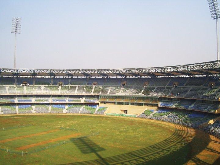 പ്രമാണം:Wankhede Stadium Feb2011.jpg