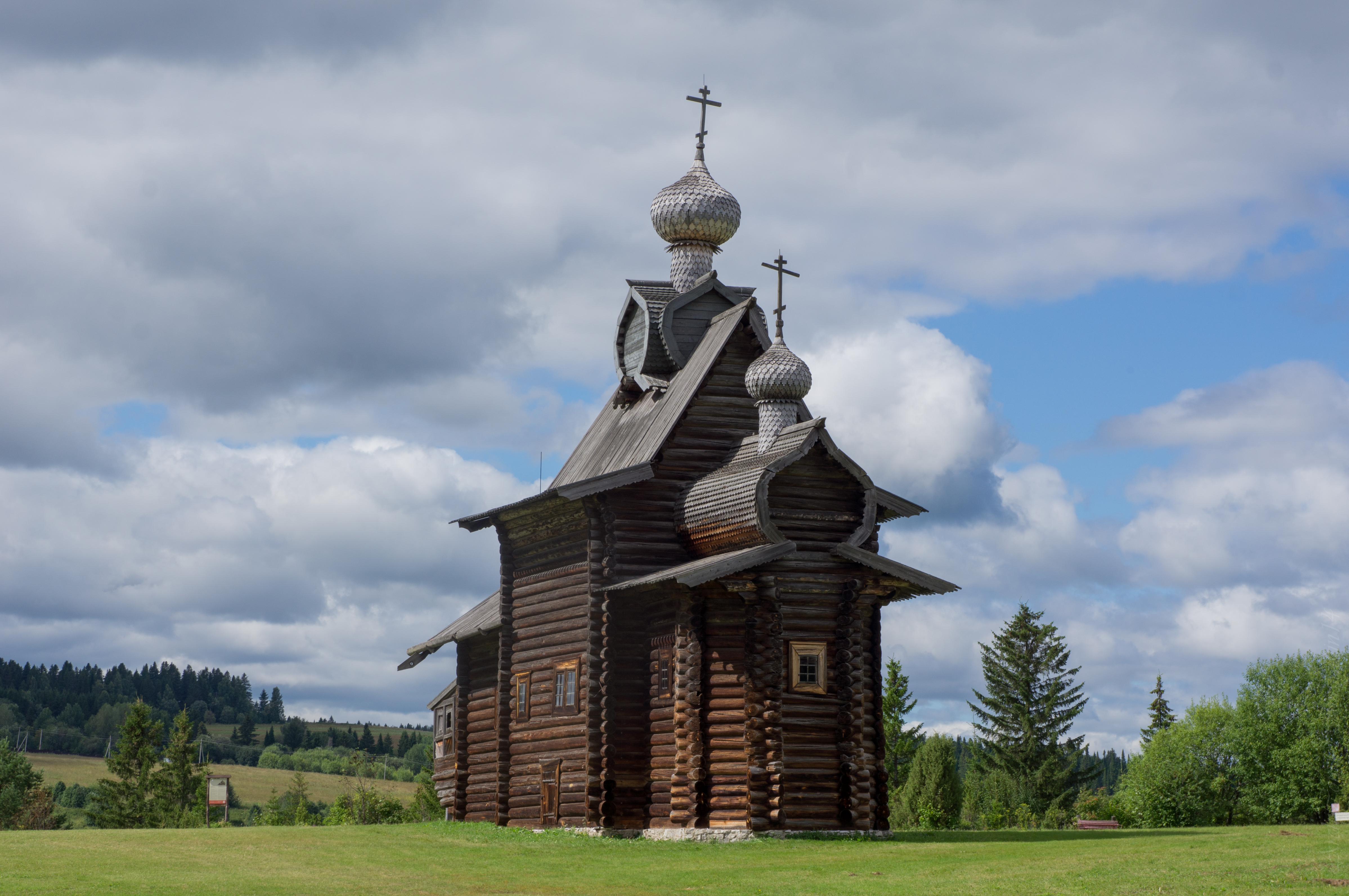 Памятники деревянного зодчества Республики Коми