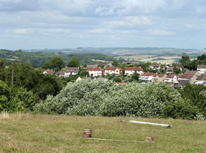 File:2010 , North east from Wick Lane - geograph.org.uk - 2023731.jpg