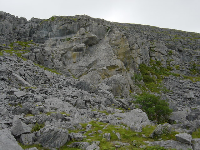 Aill na Crnin, Skull Buttress - geograph.org.uk - 1192527