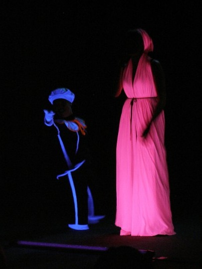 File:BLACK LIGHT THEATRE HILT 26.jpg