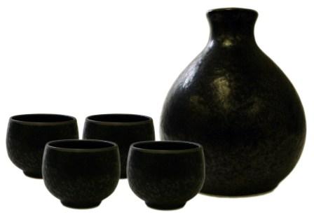 File:Black crystal oval sake set 4cup.jpg - Wikipedia