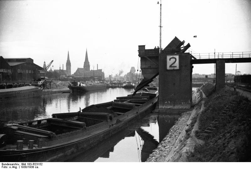 File:Bundesarchiv Bild 183-R23152, Mülheim, Industriehafen.jpg