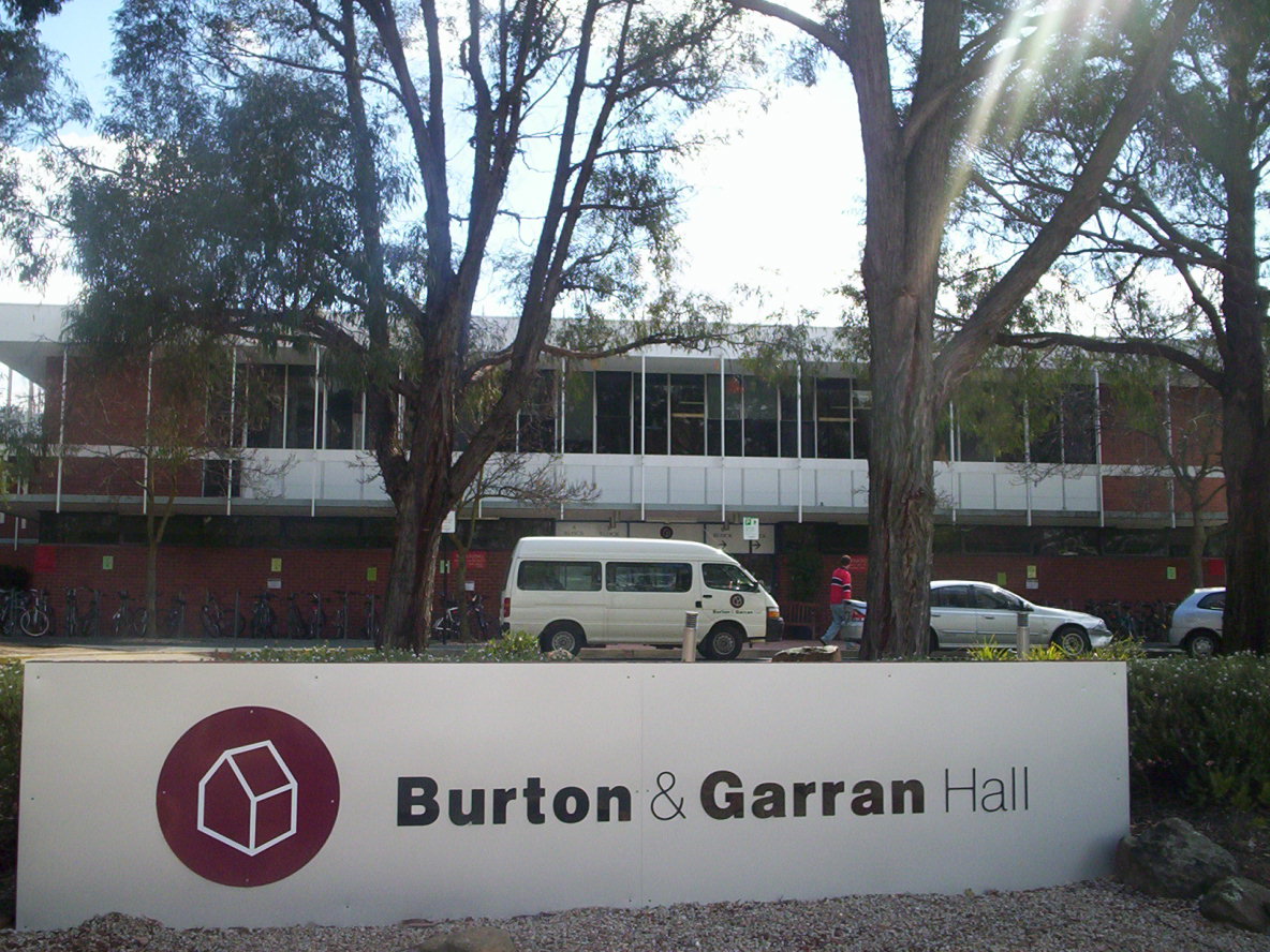 File Burton and garran hall anu.jpg Wikipedia