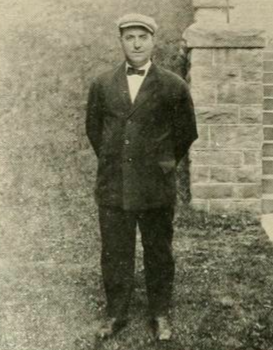 File:Charlie Hickman 1916 WVU.png