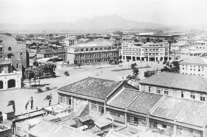 File:Citycape near the Taipei Public hall.jpg