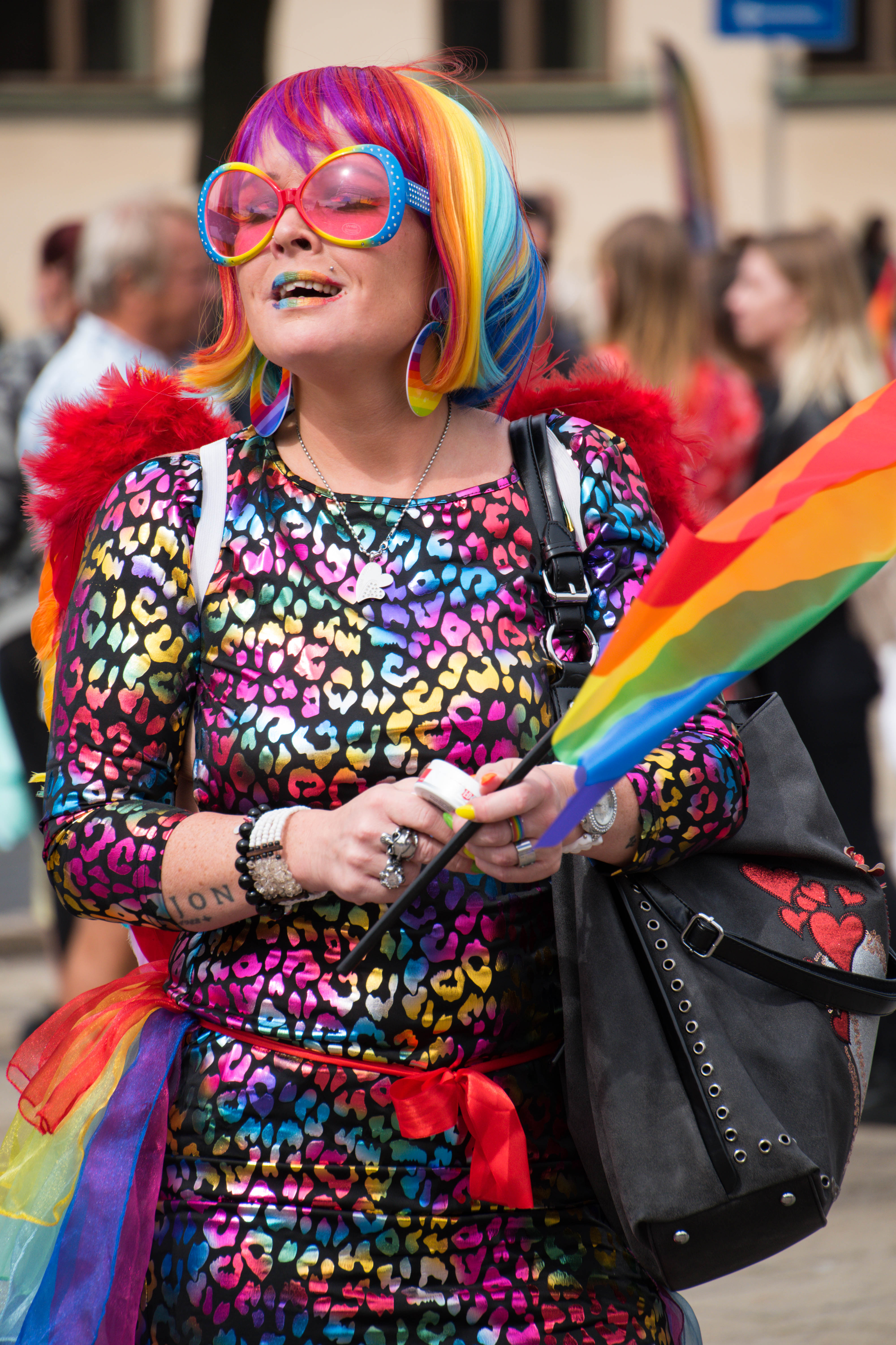 Colorful people. Радужный парад в Швеции.