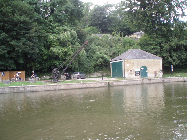 File:Dundas Wharf - geograph.org.uk - 599862.jpg