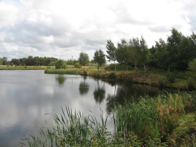 File:Floshend Loch. - geograph.org.uk - 565389.jpg