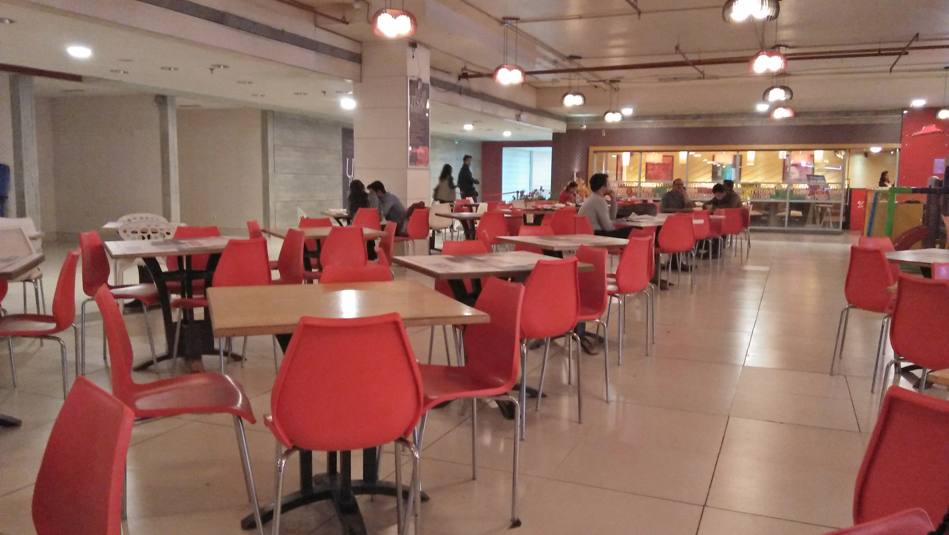 Another view of the food court - Picture of Avani Riverside Mall