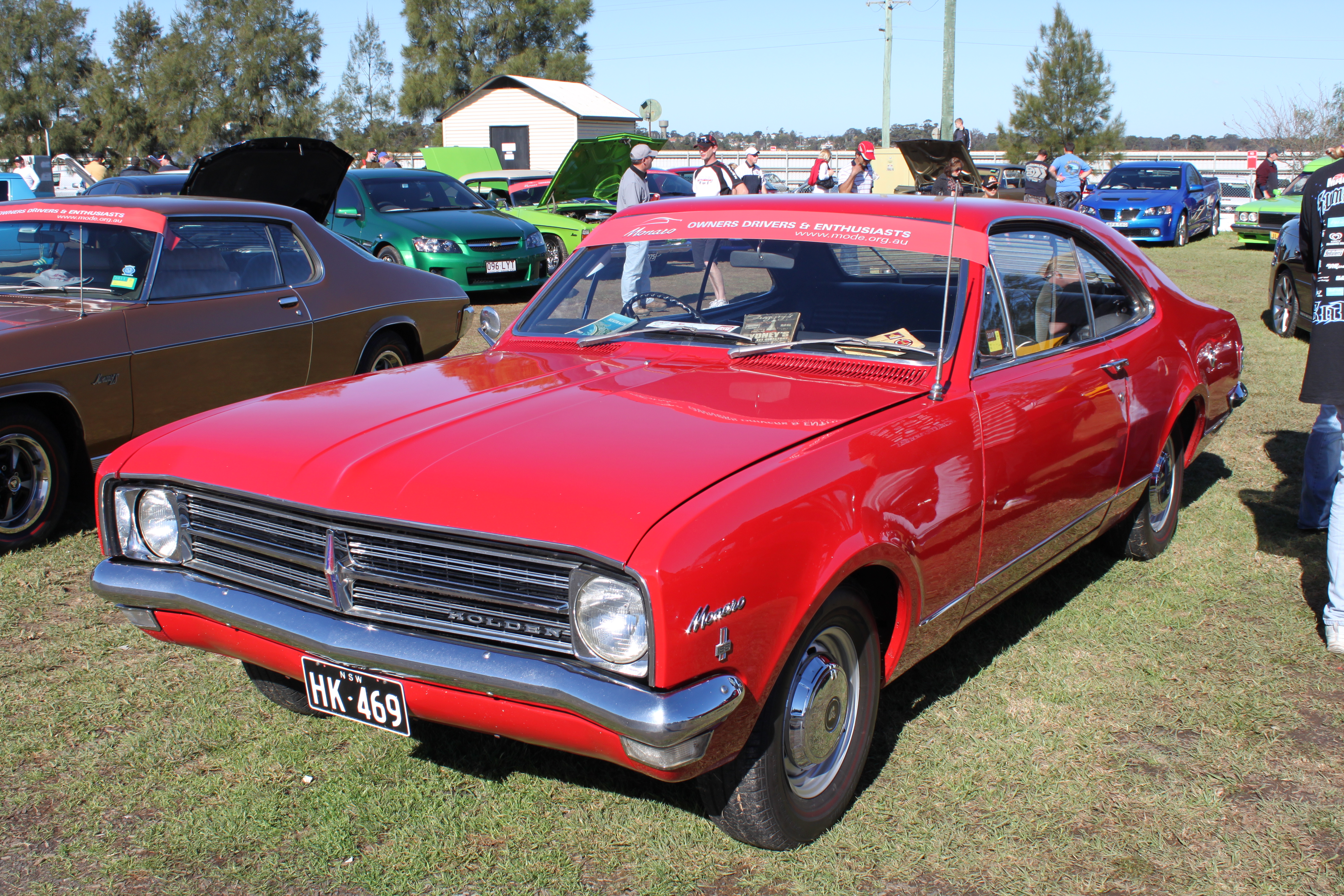 Holden-Monaro---Wikiwand