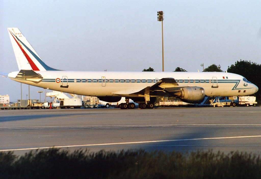 File:McDonnell Douglas DC-8-72CF, France - Air Force AN0688751.jpg -  Wikimedia Commons